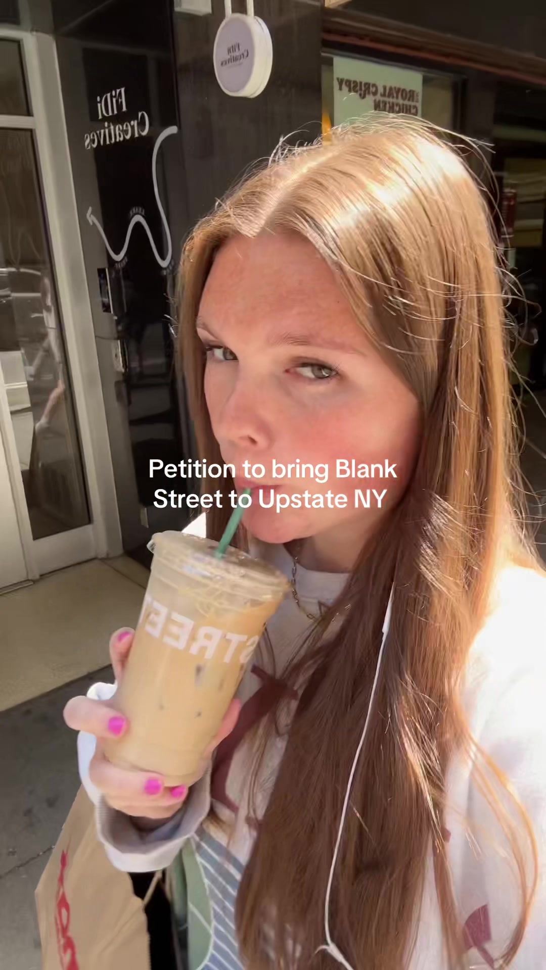 @lilyyfeinbergg
