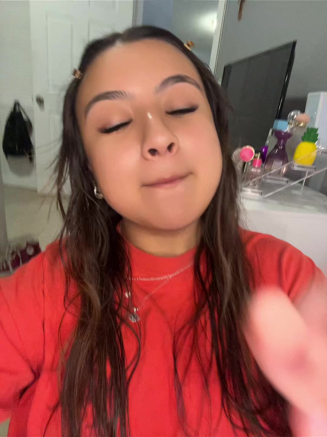 @laura