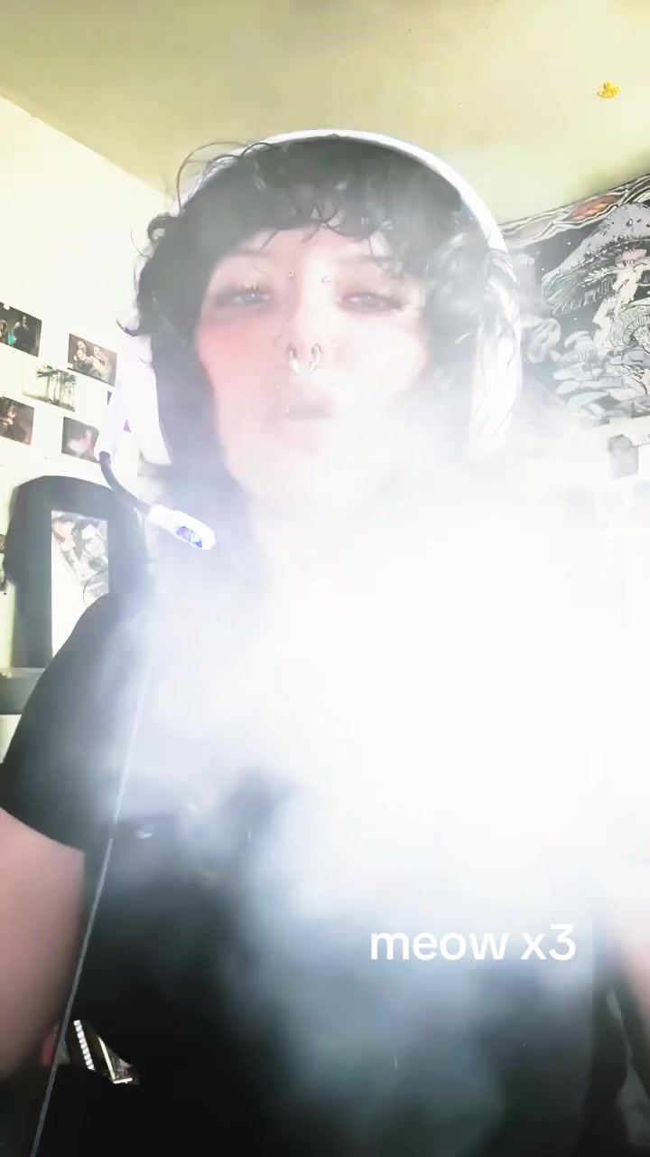 @✧༺ 𝓔𝓶𝓮𝓻𝓪𝓵𝓭 ༻✧
