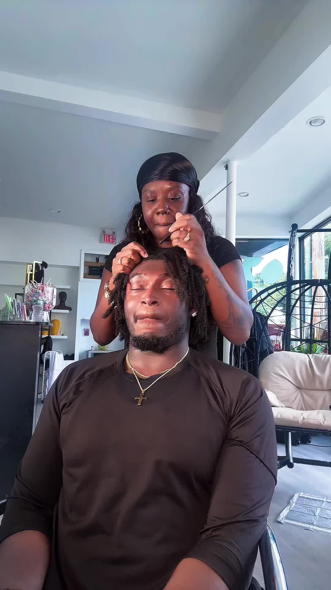 @Hairby_Janay