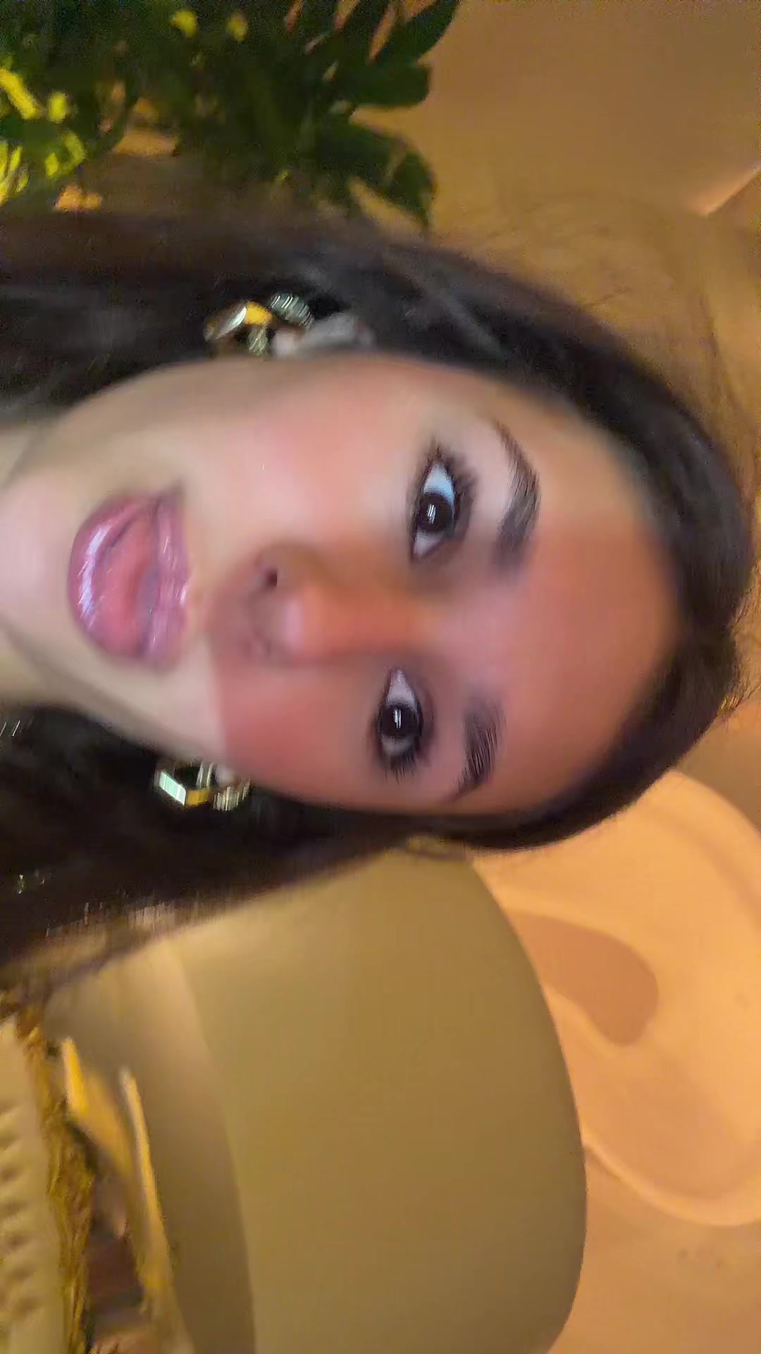 @ellagiscsecret
