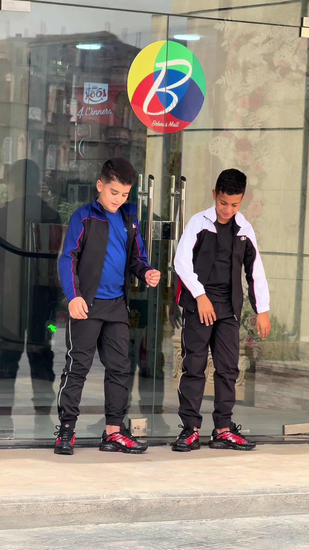 @Fares Fashion