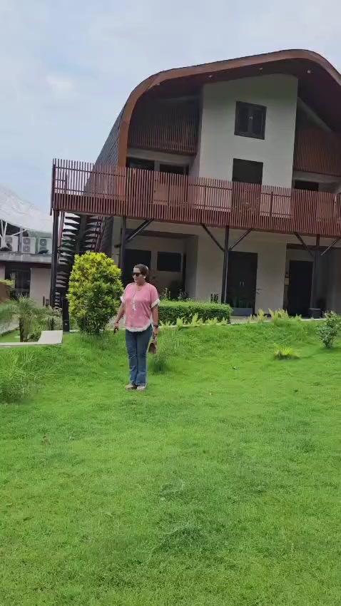 @gayatri aryal