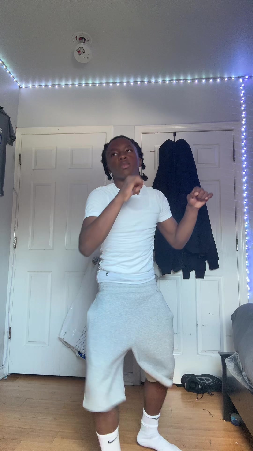 @Leembucks