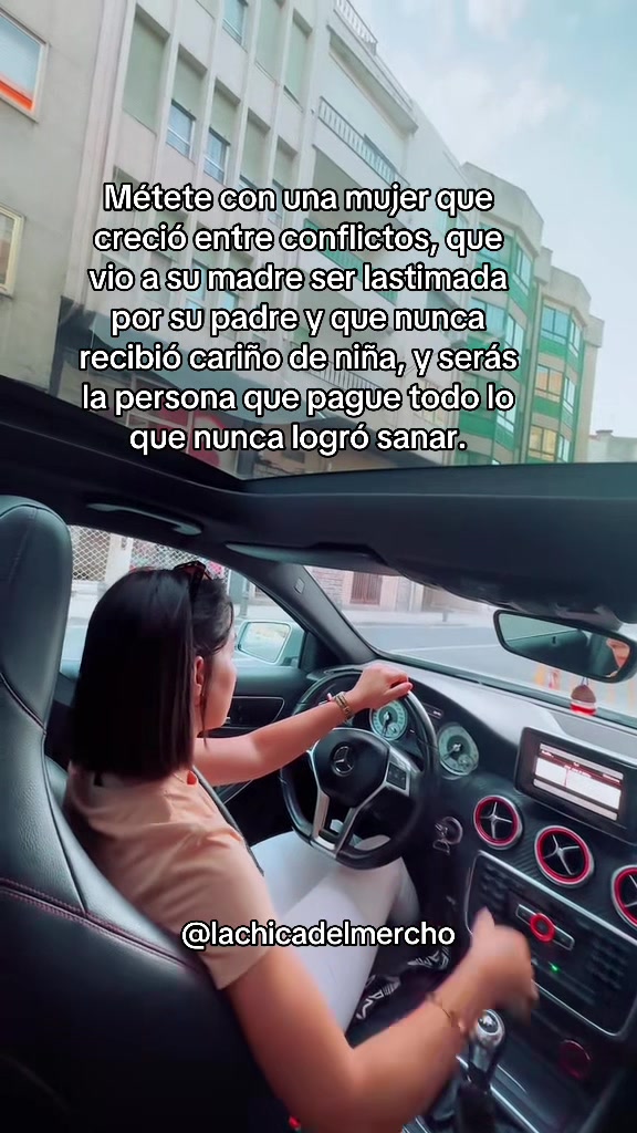 @La chica del  mercho