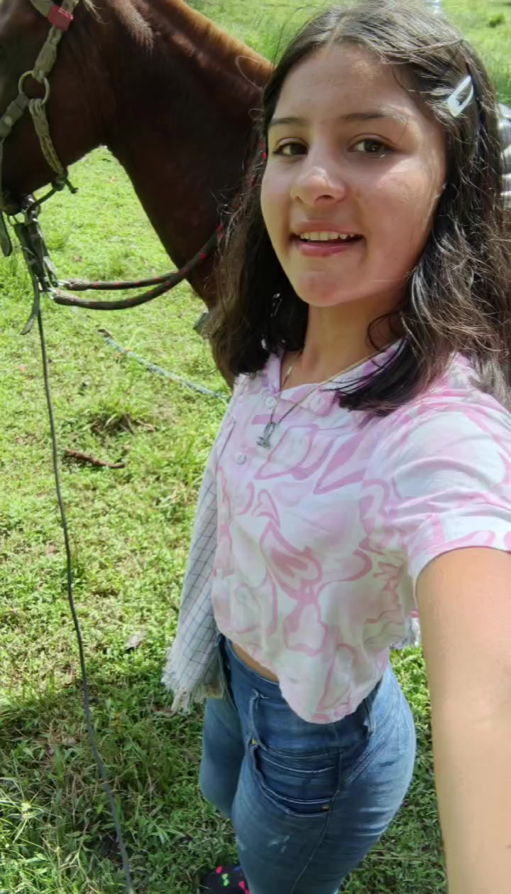 @JANINI 🦦