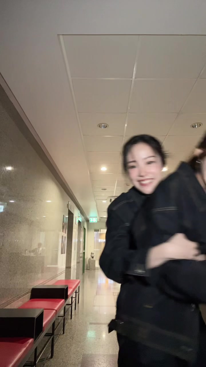 @ยูนาย้าา