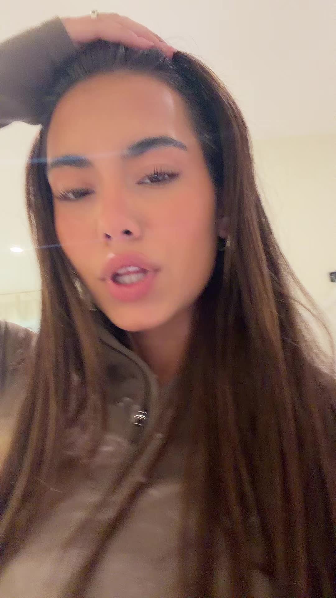 @REBECCA PARZIALE
