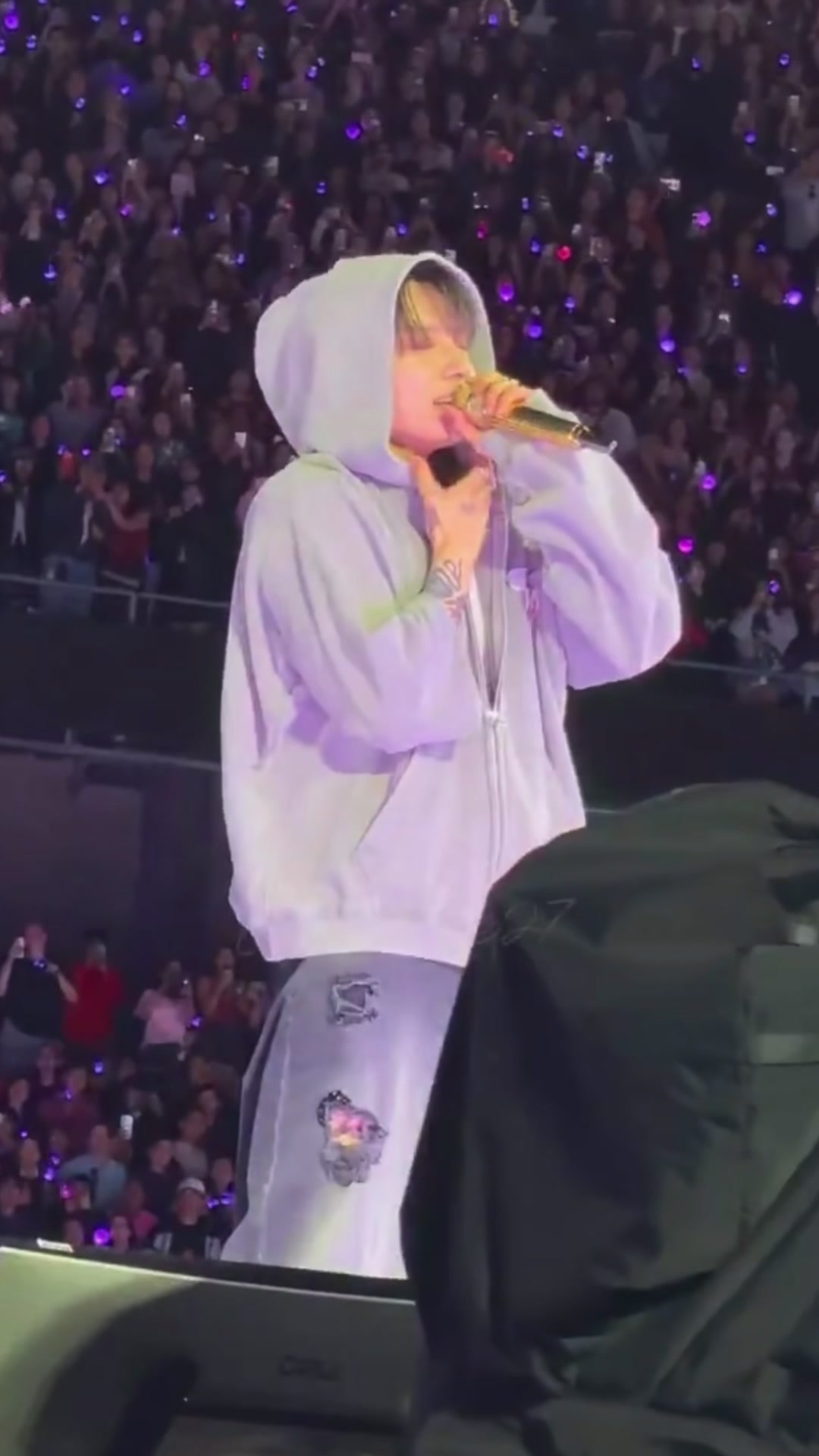 @Jameya Love BTS ๐