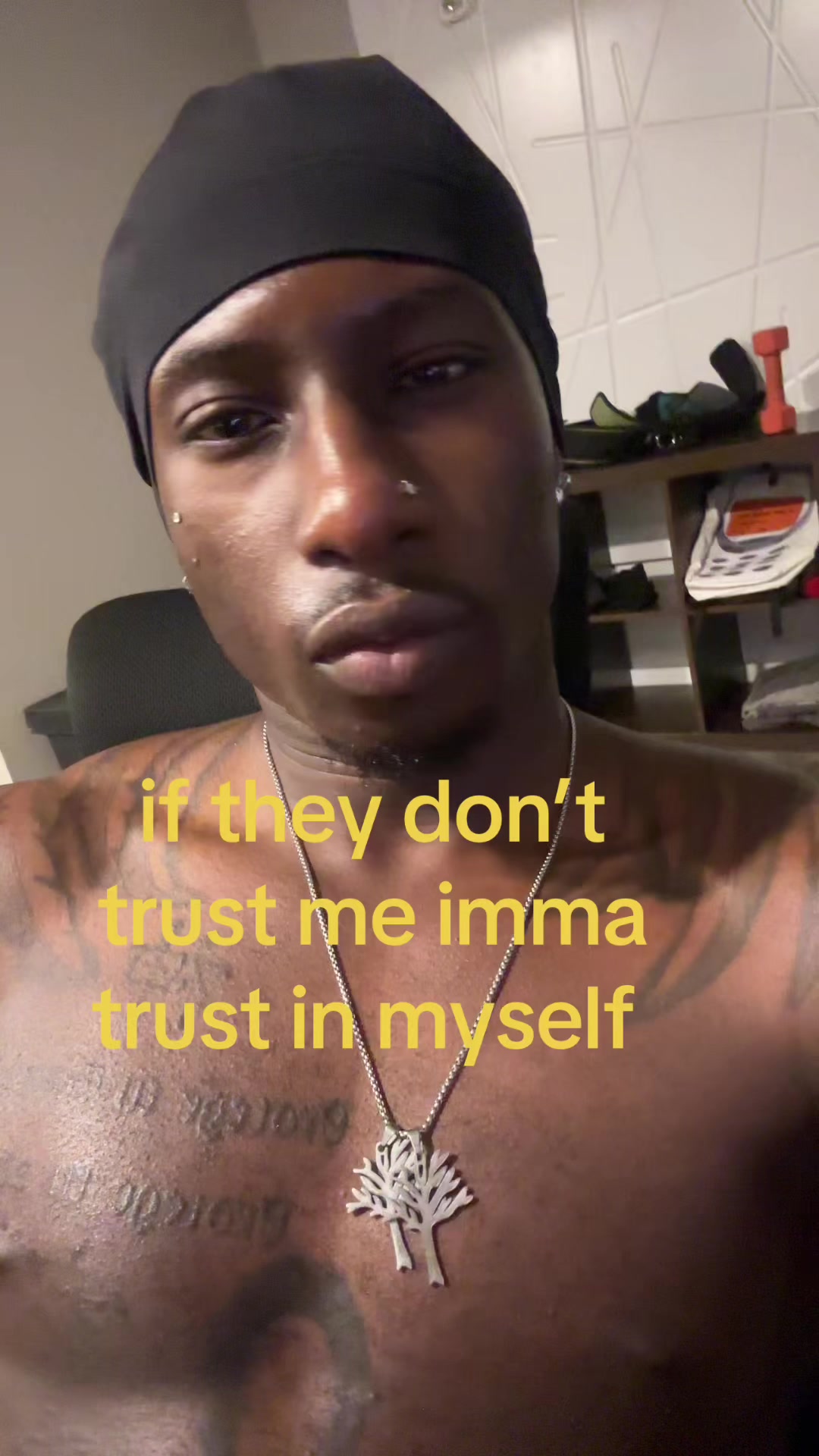 @￼
