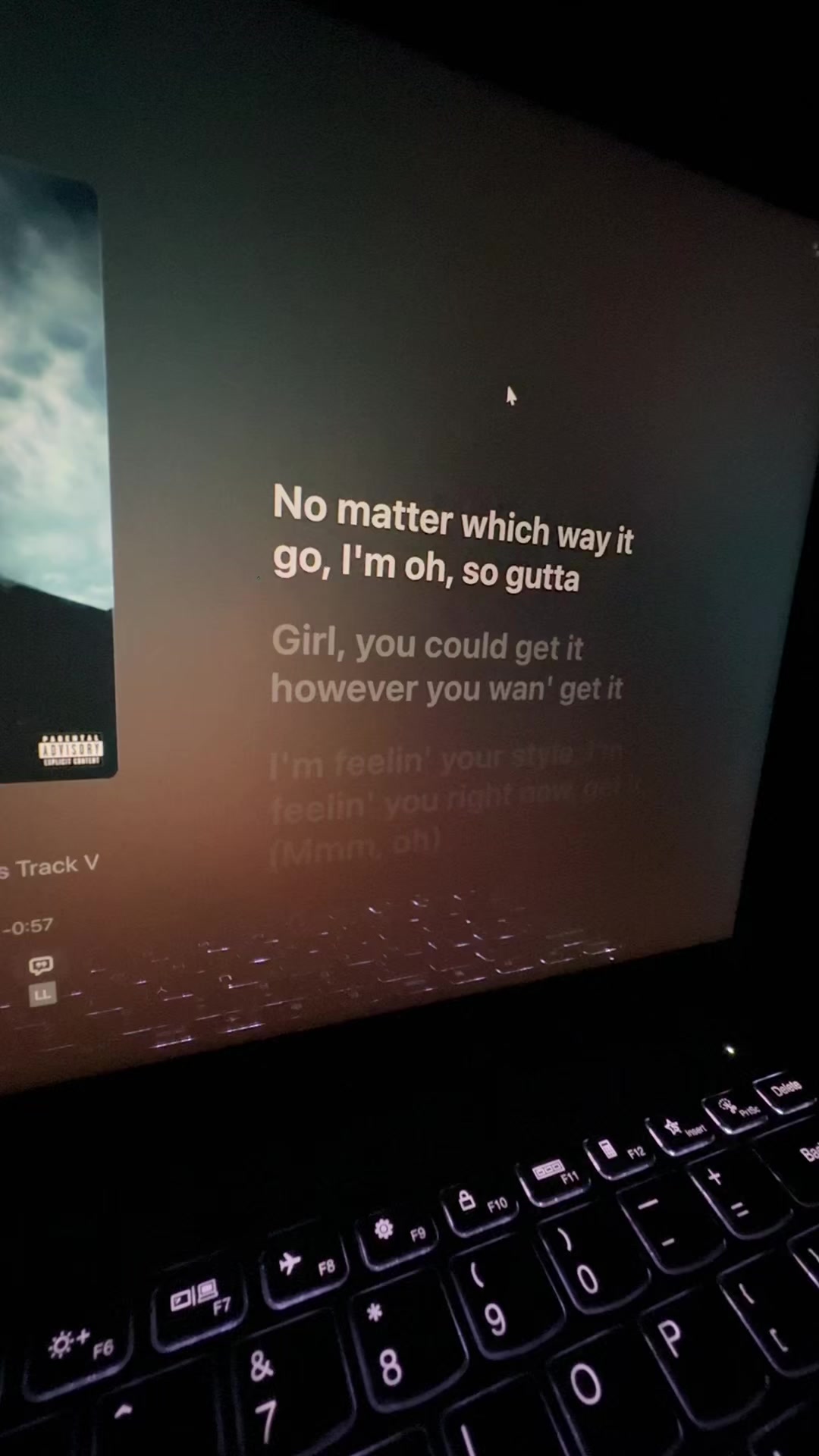 @Daily Lyrics 🎵🎶