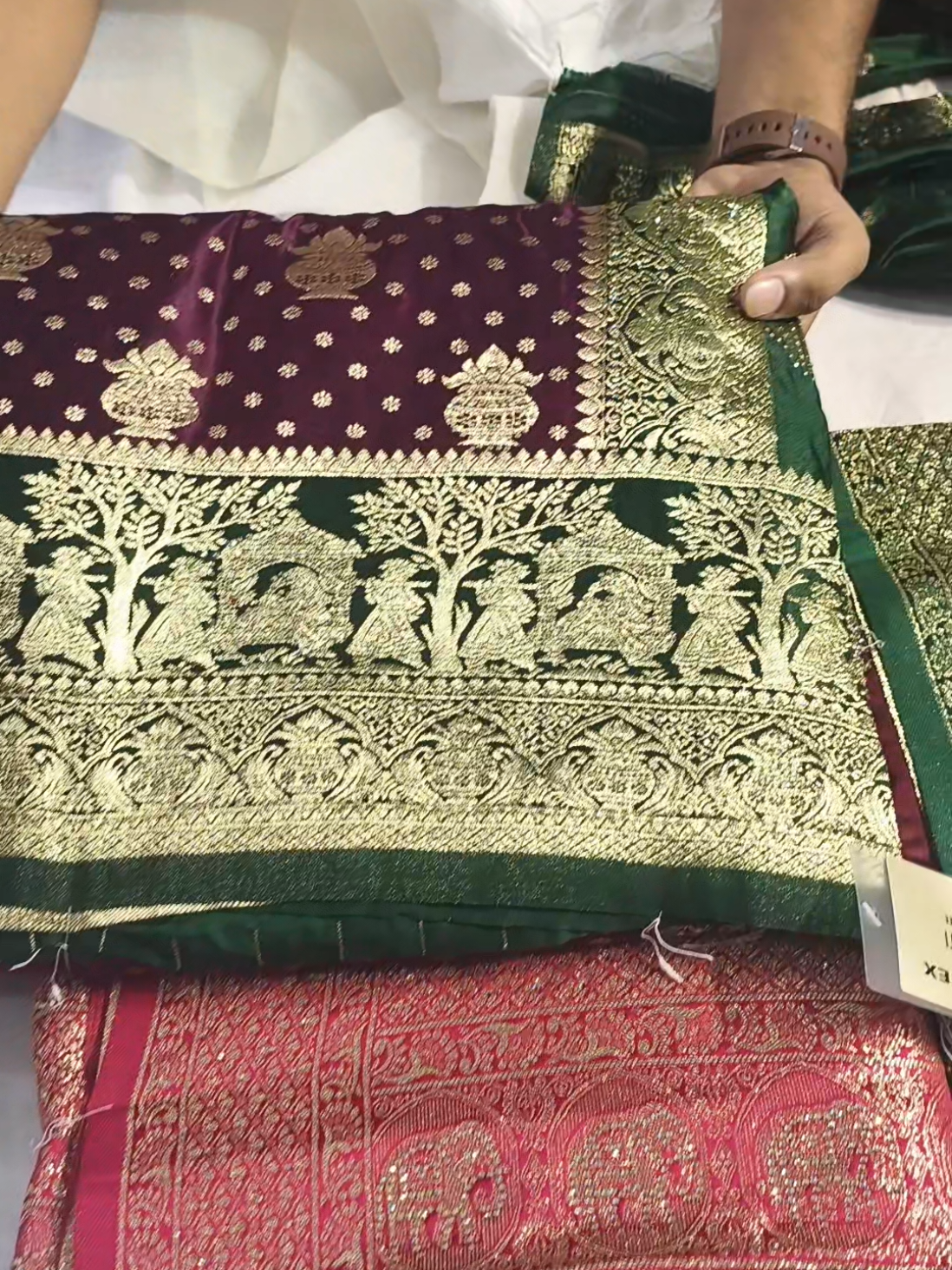 @Janaki Clothing House