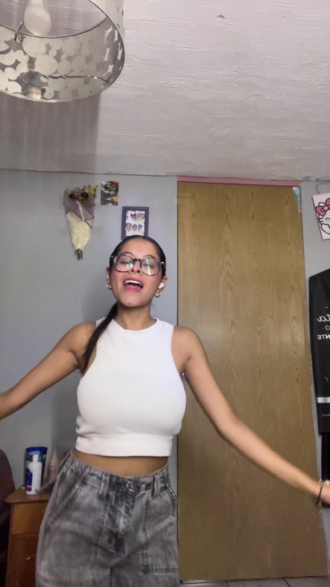 @LILI
