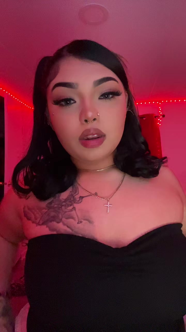 @️