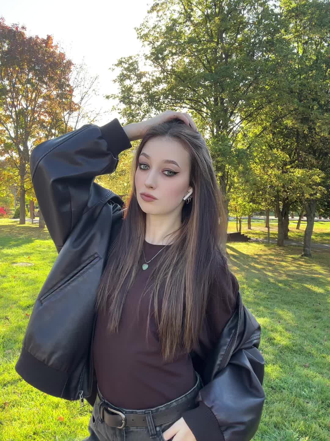 @вика эщкере