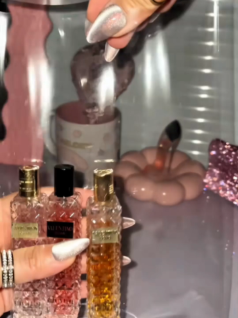@LEISHASHOP