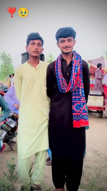 @😎MhaR Sadaqat SiPrA 😎