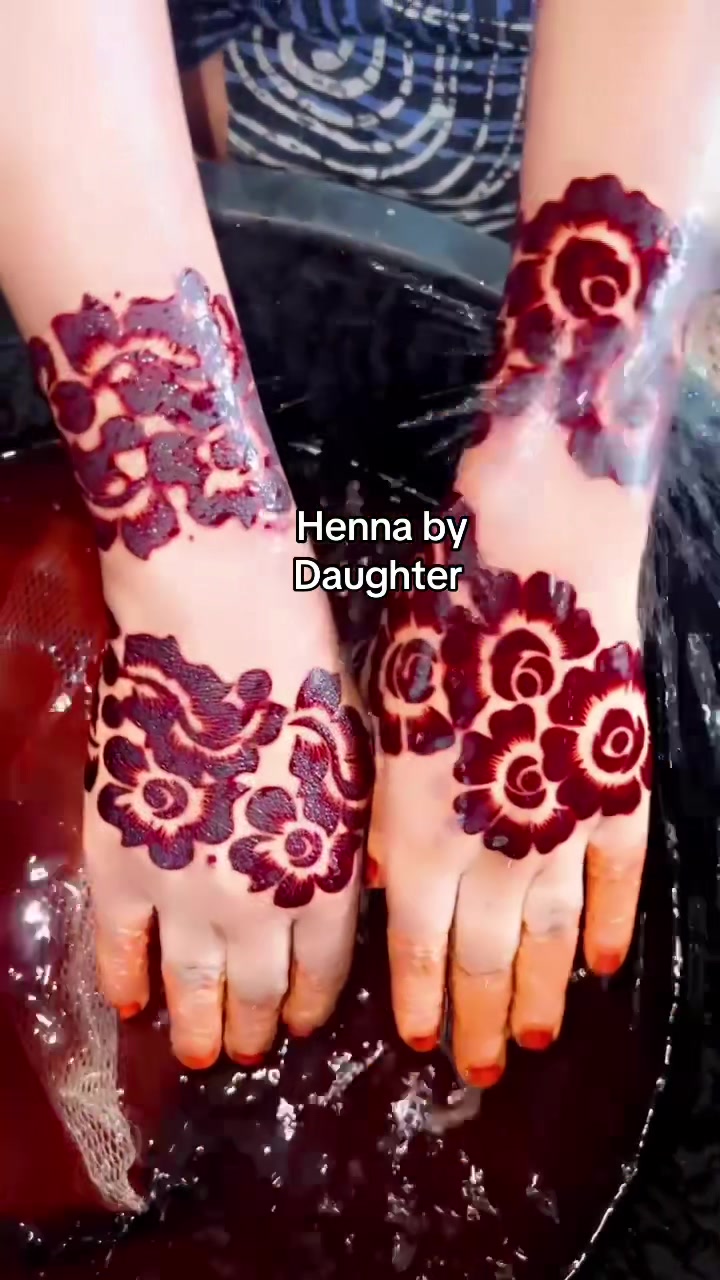 @hennabydaughter2