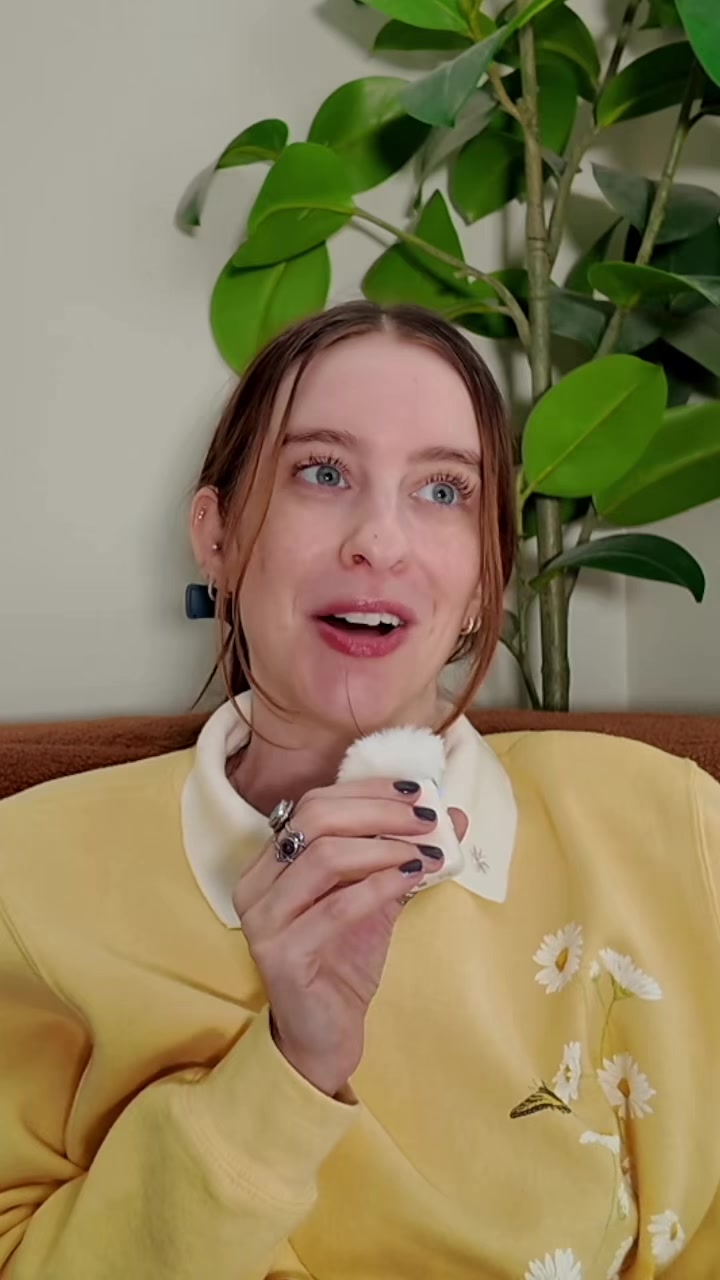 @carlyincontro