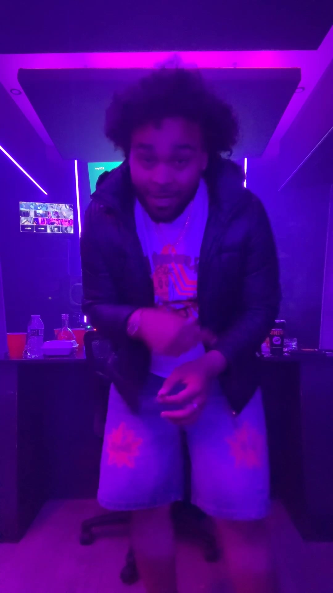 @Julio🔱