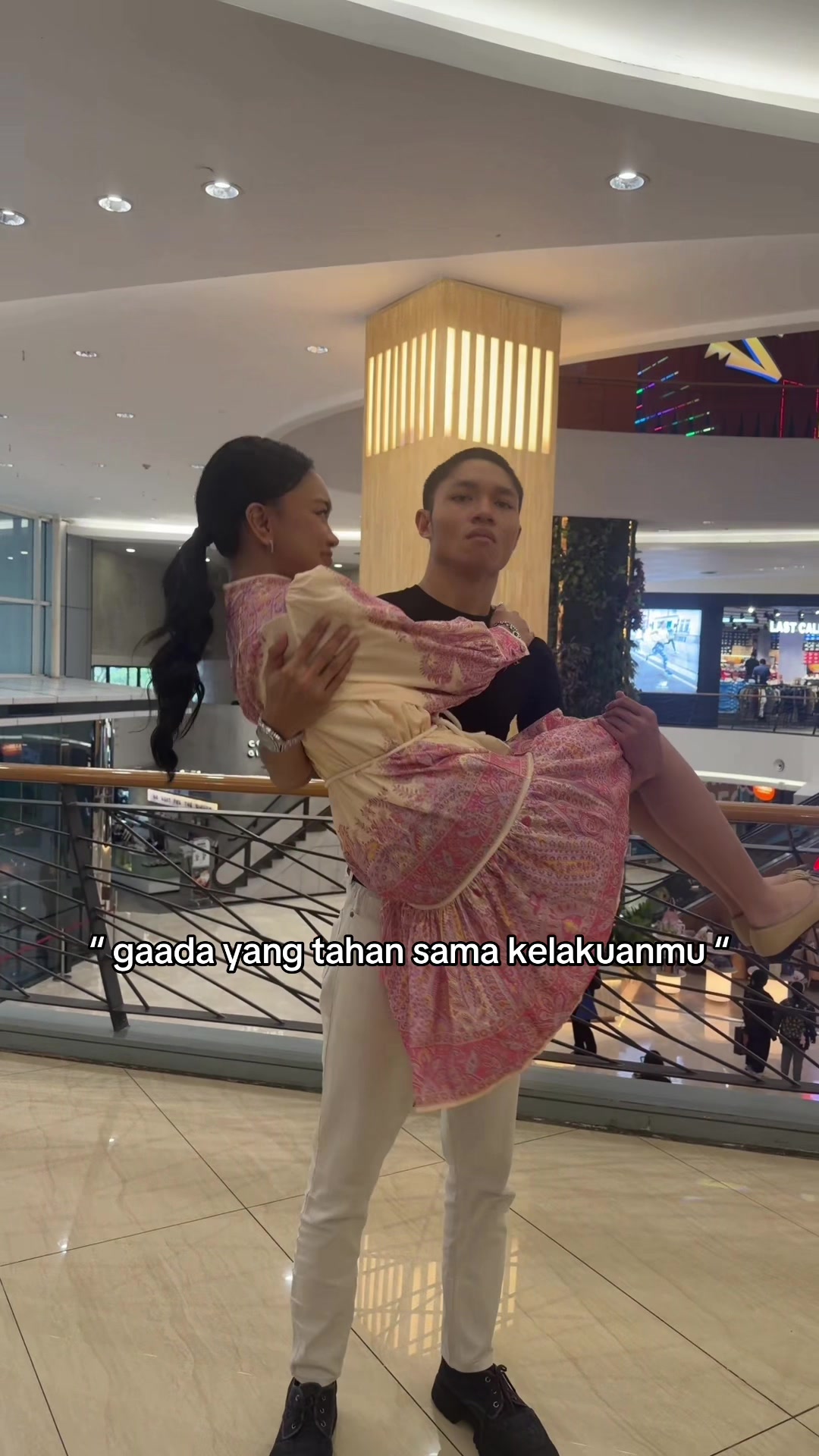 @Zara Leola