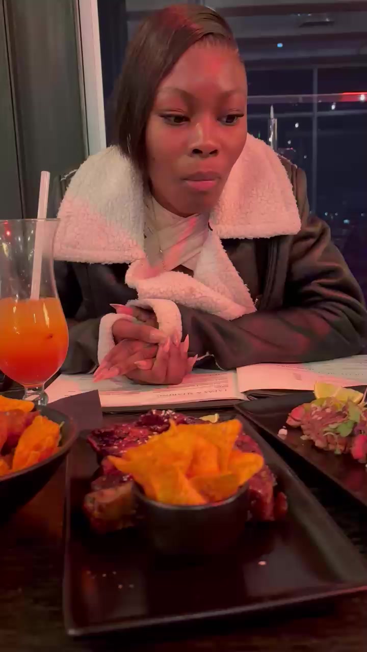 @Tshireletso 😍