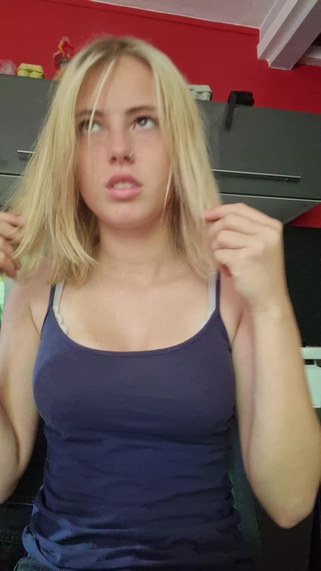 @Lilouilleee