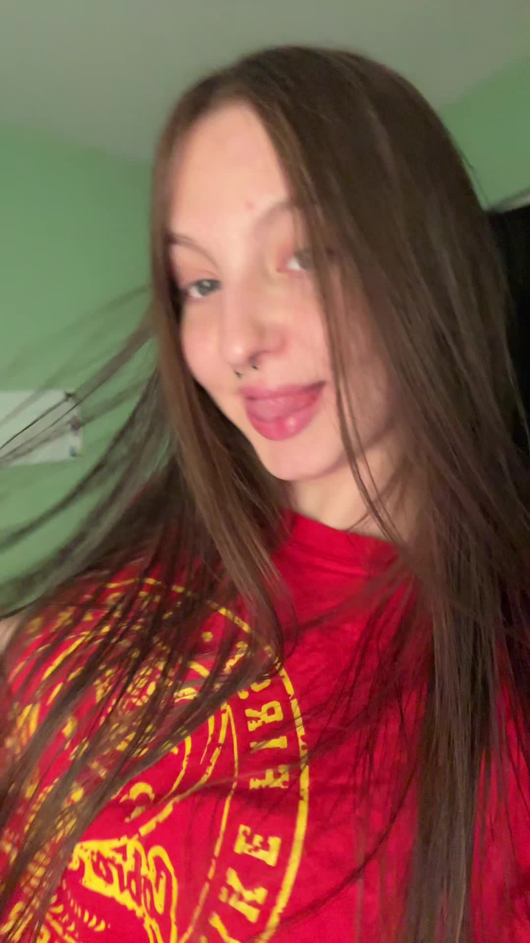 @That•Bitch🍃❤️🔥🧝🏼♀️