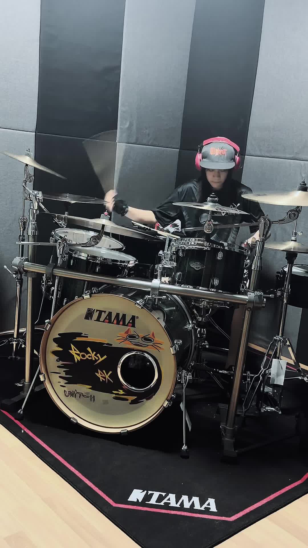 @RockyRk