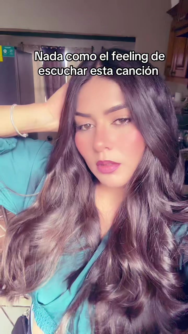 @🦦