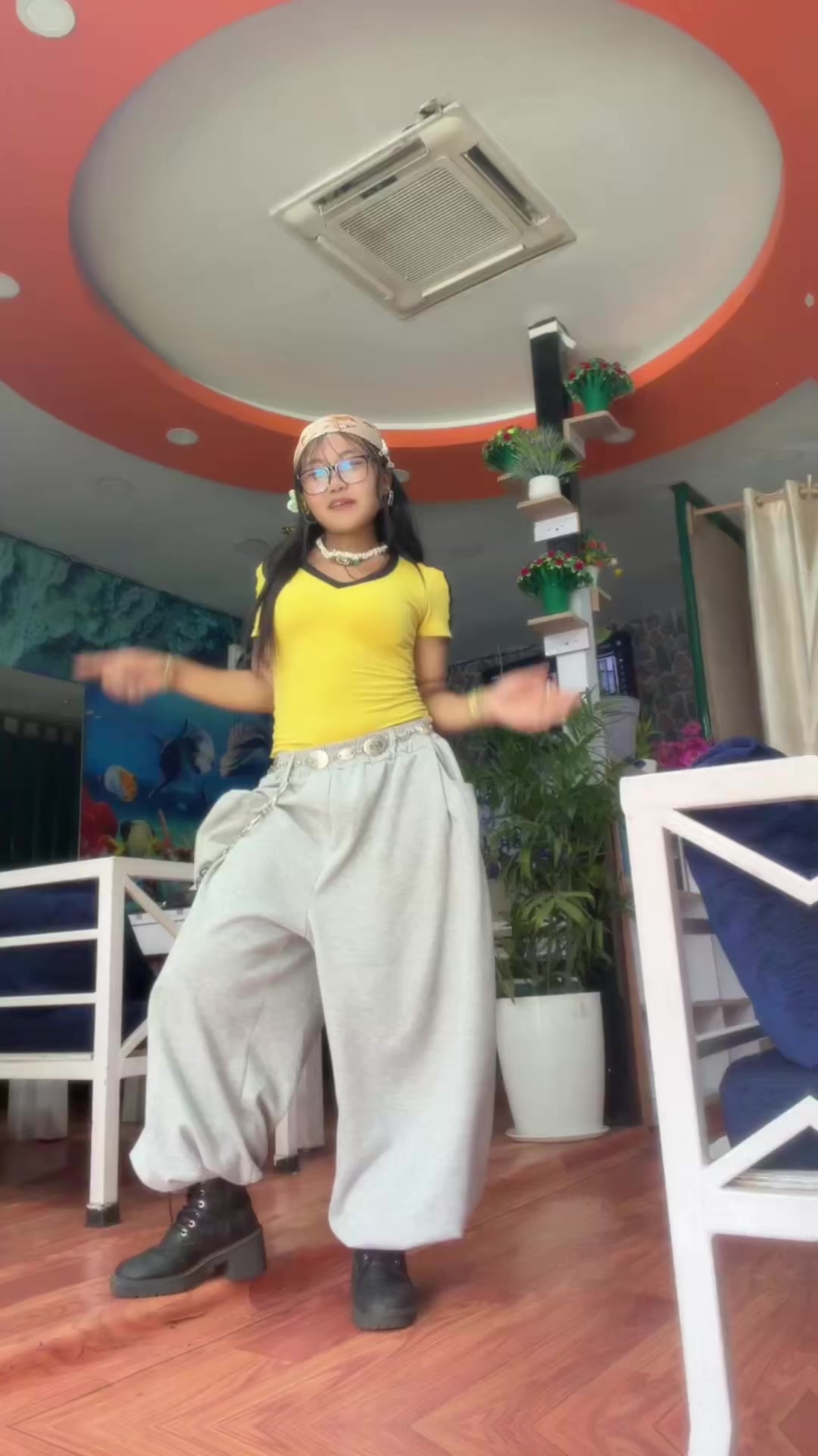 @JHARANA🪼
