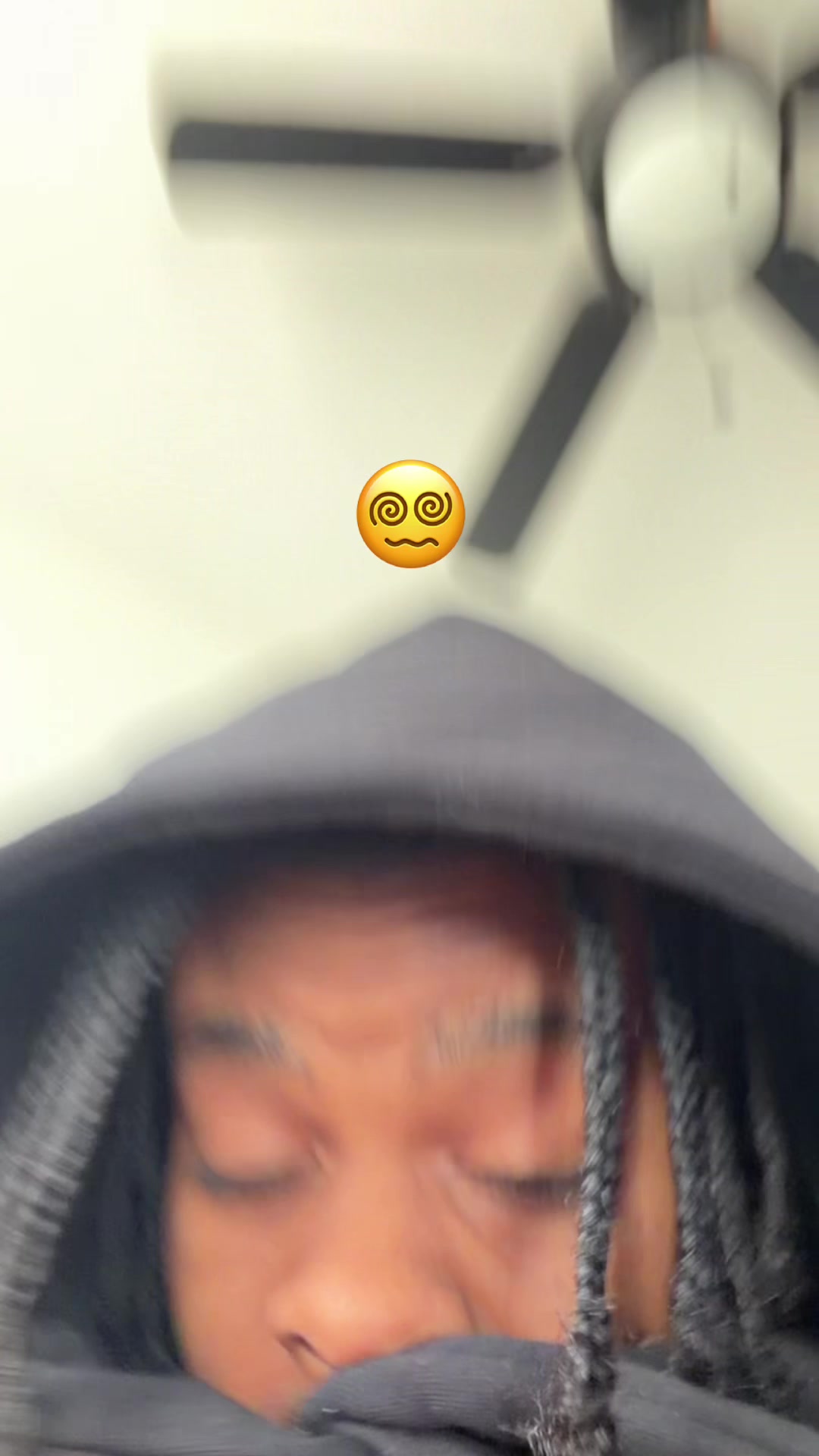 @&Eacute;.T.