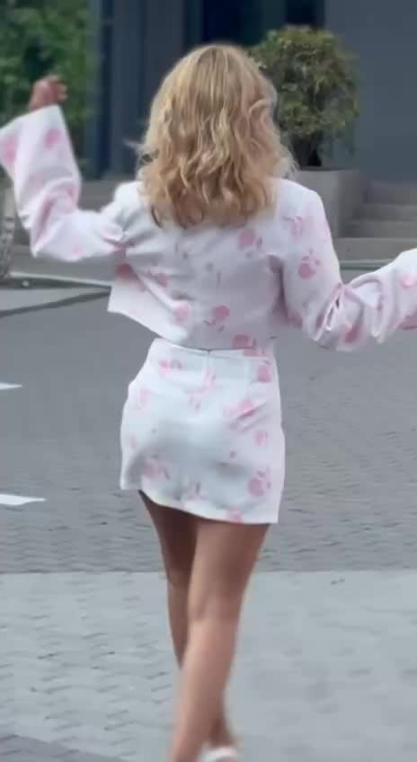 @Гузеленька