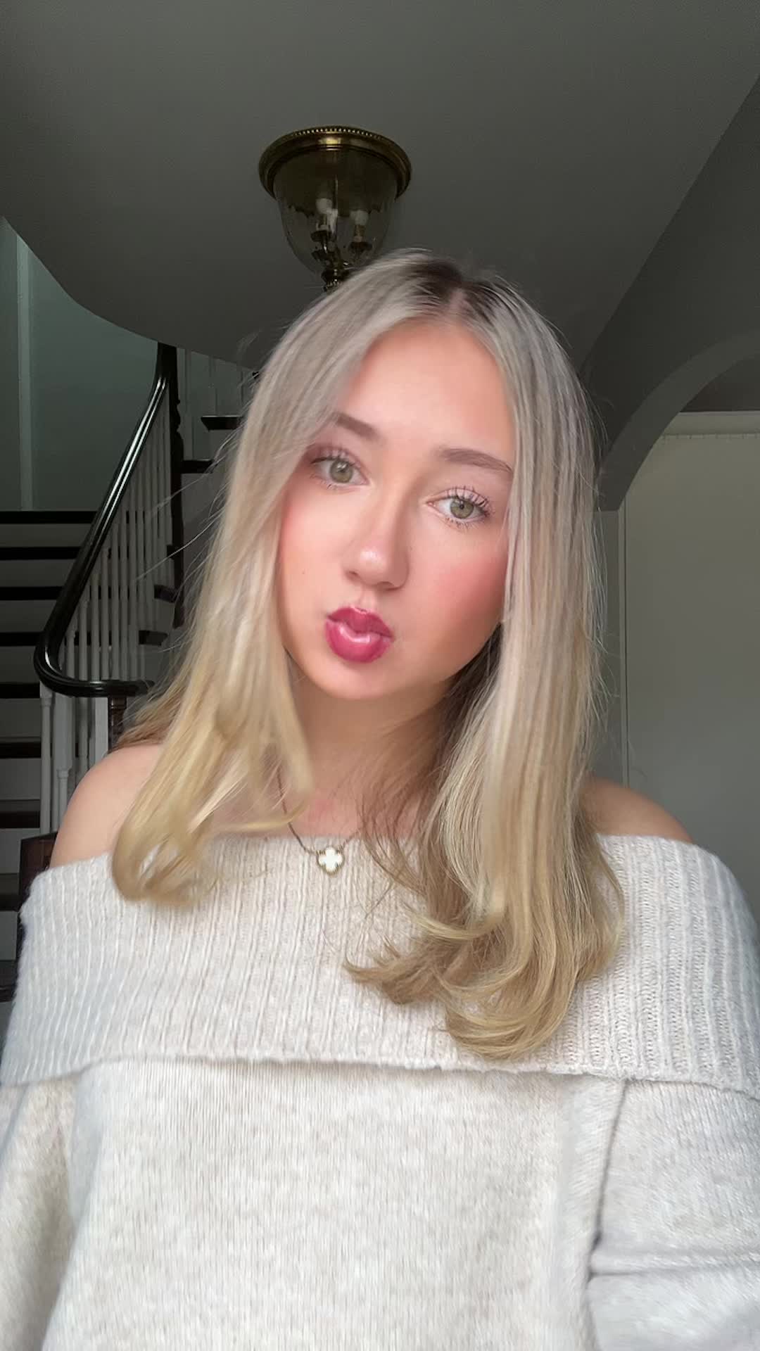 @VIOLETA