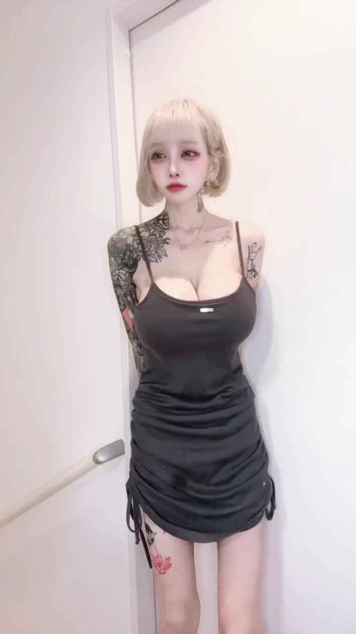 @Bella🌹
