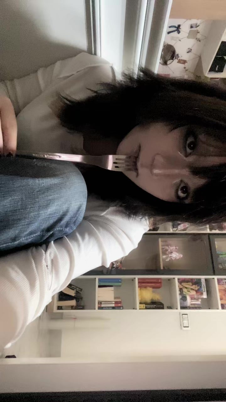 @mel_alien0