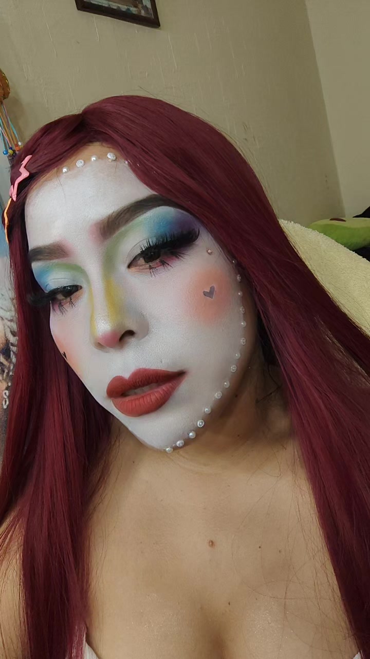 @Jey🍒🧬