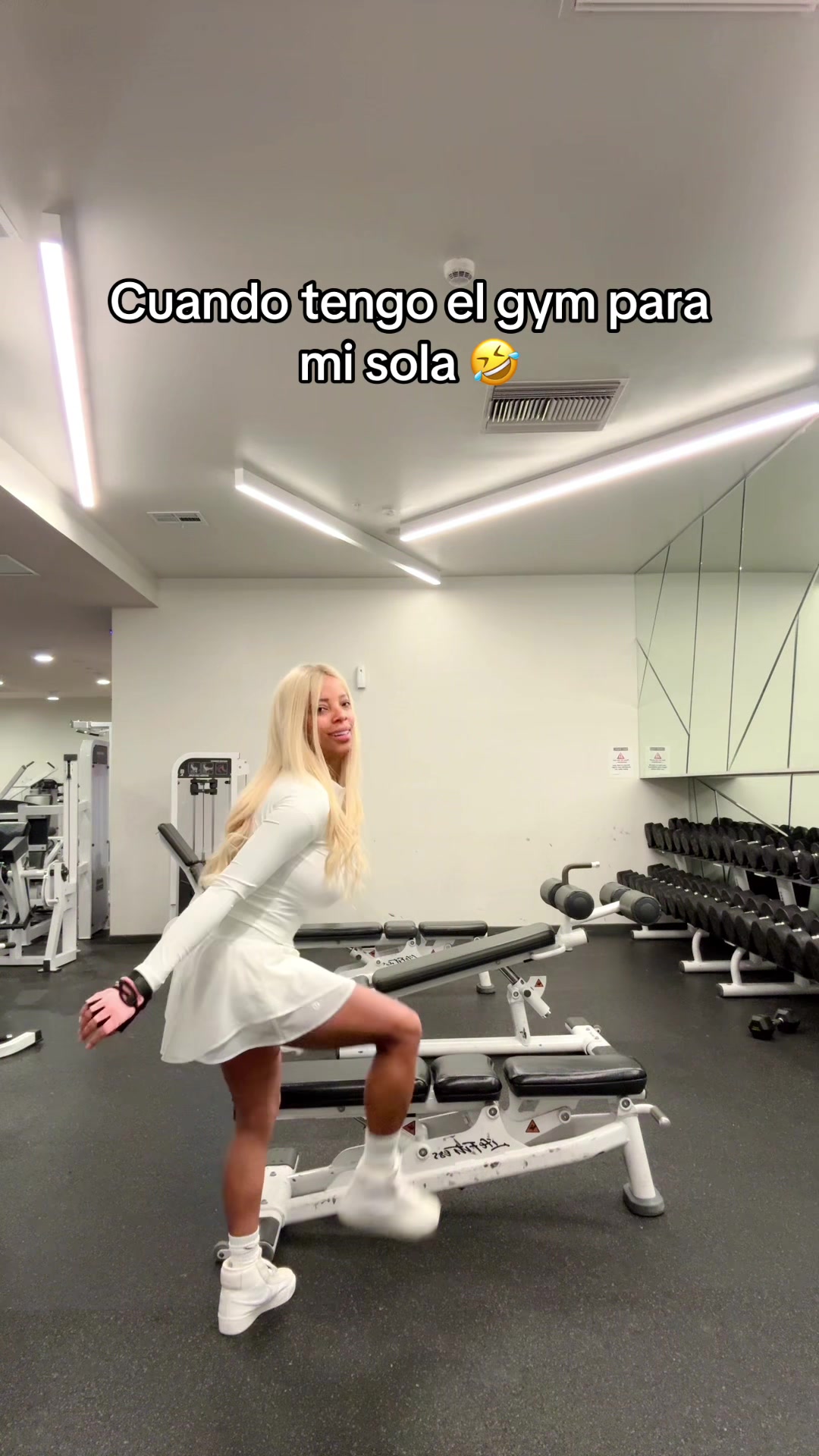 @Unica_mulatisima_versace
