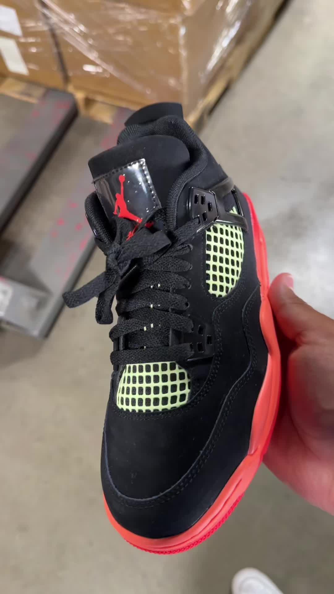 @Trending Sneakers