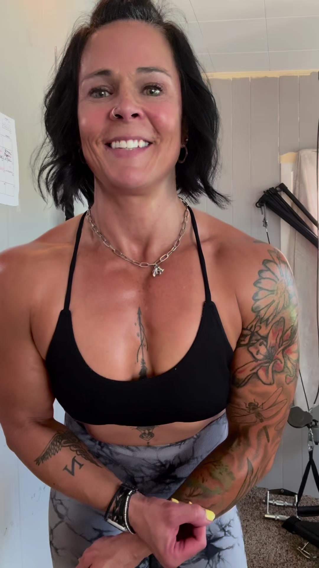 @fitmom_of_4_