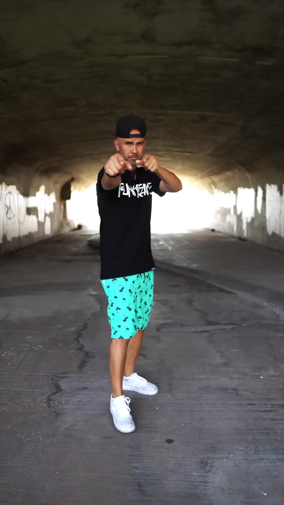 @PoppinJohnSBK