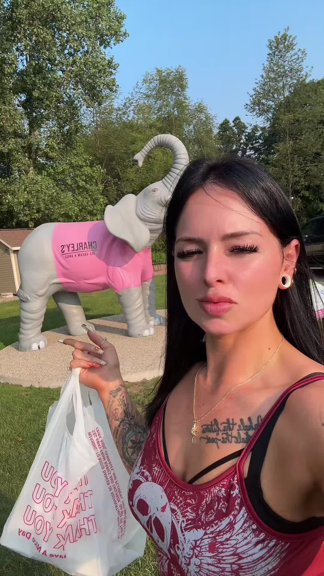 @To0thlessQueen💋