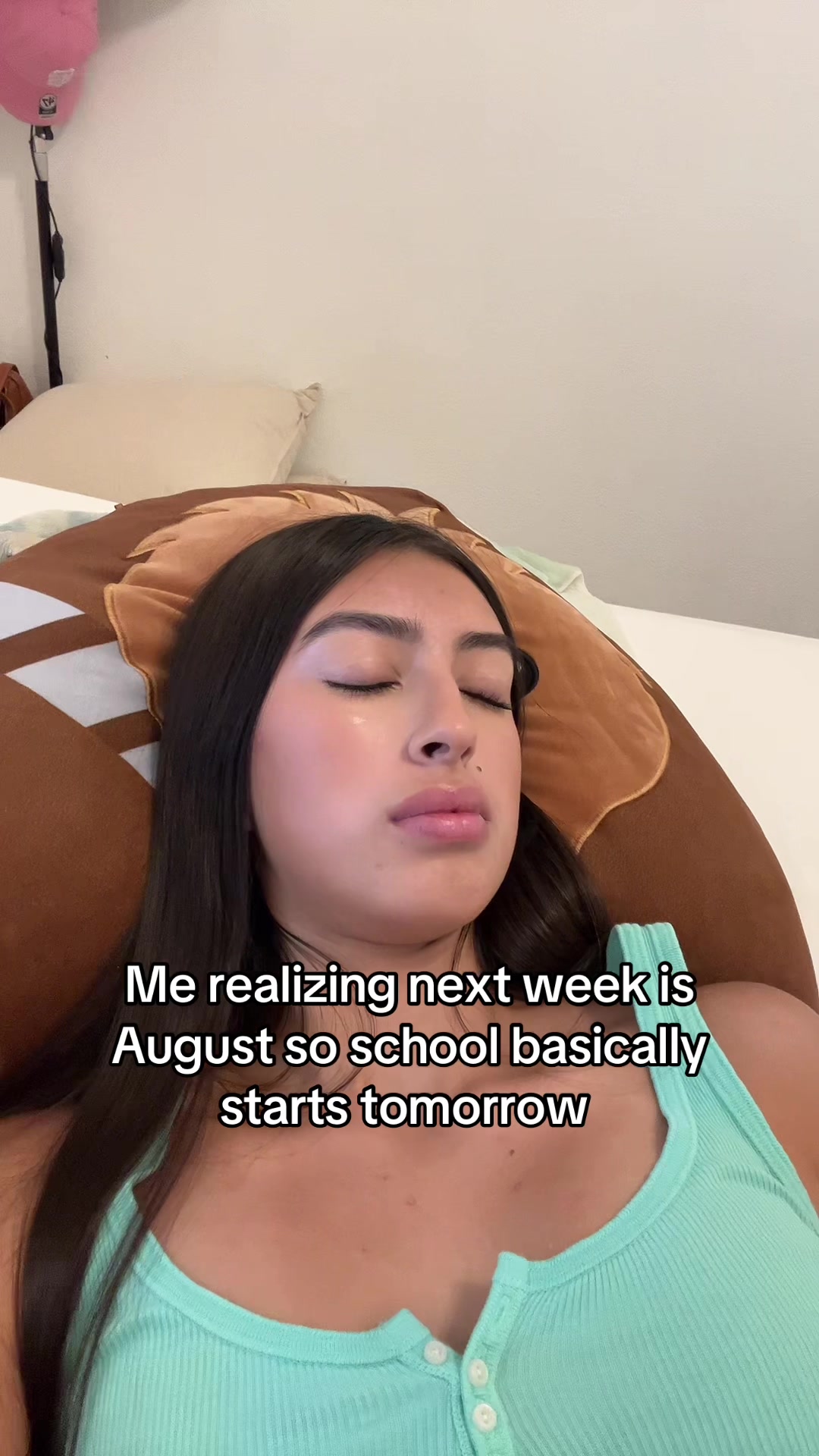 @Victoria