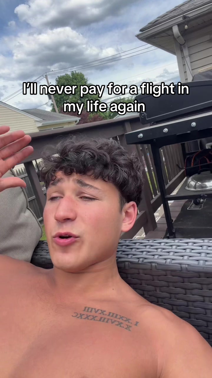 @ecomgom