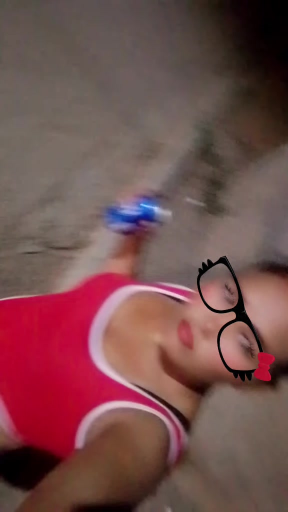 @Camila