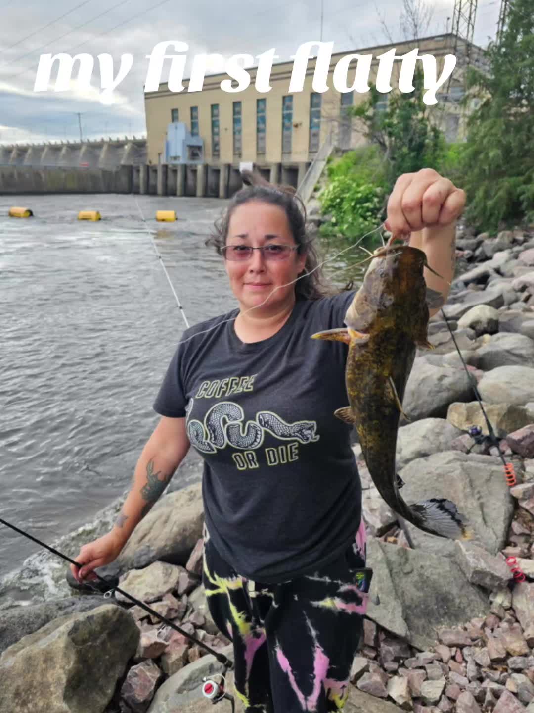 @FishinSinDerElla