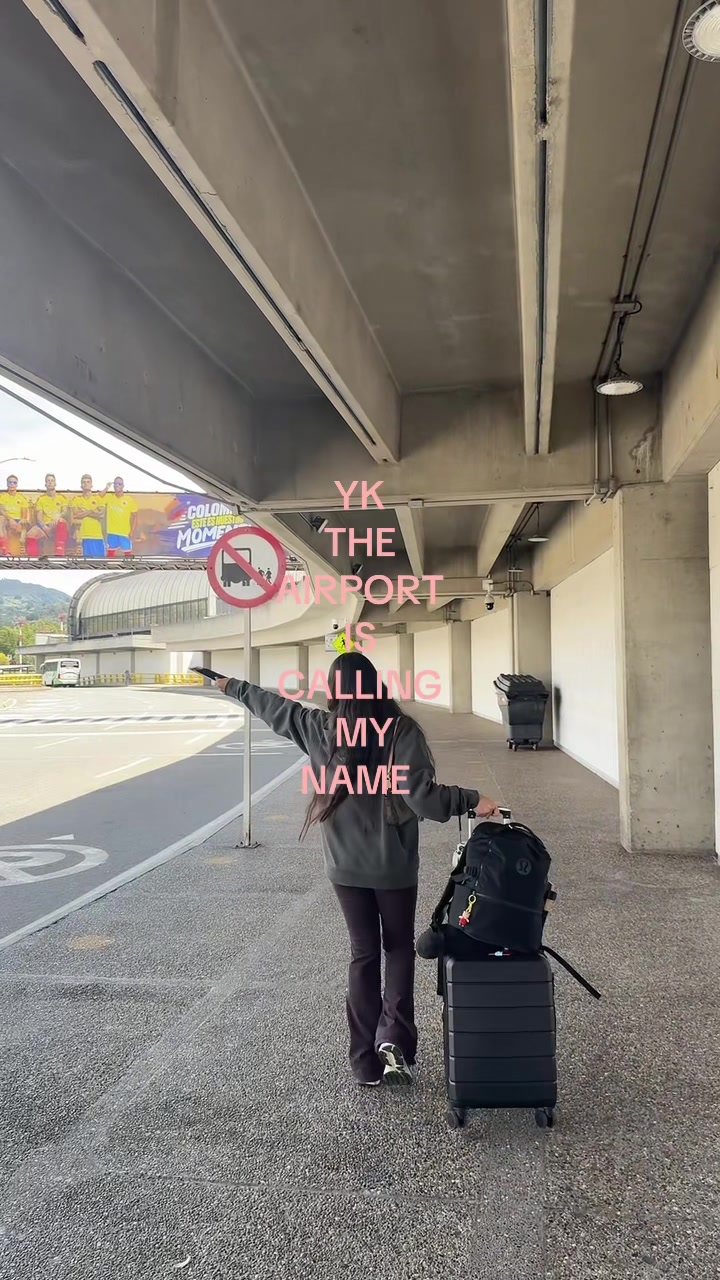 @๐ฎ๐ป๐๐ผ๐ป๐ถ๐ฒ๐๐๐ฒโฉ