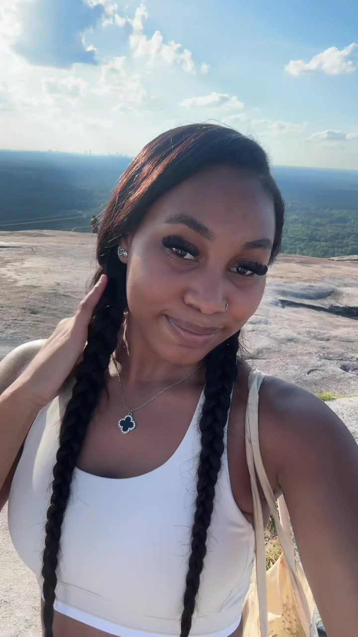 @zarikelise