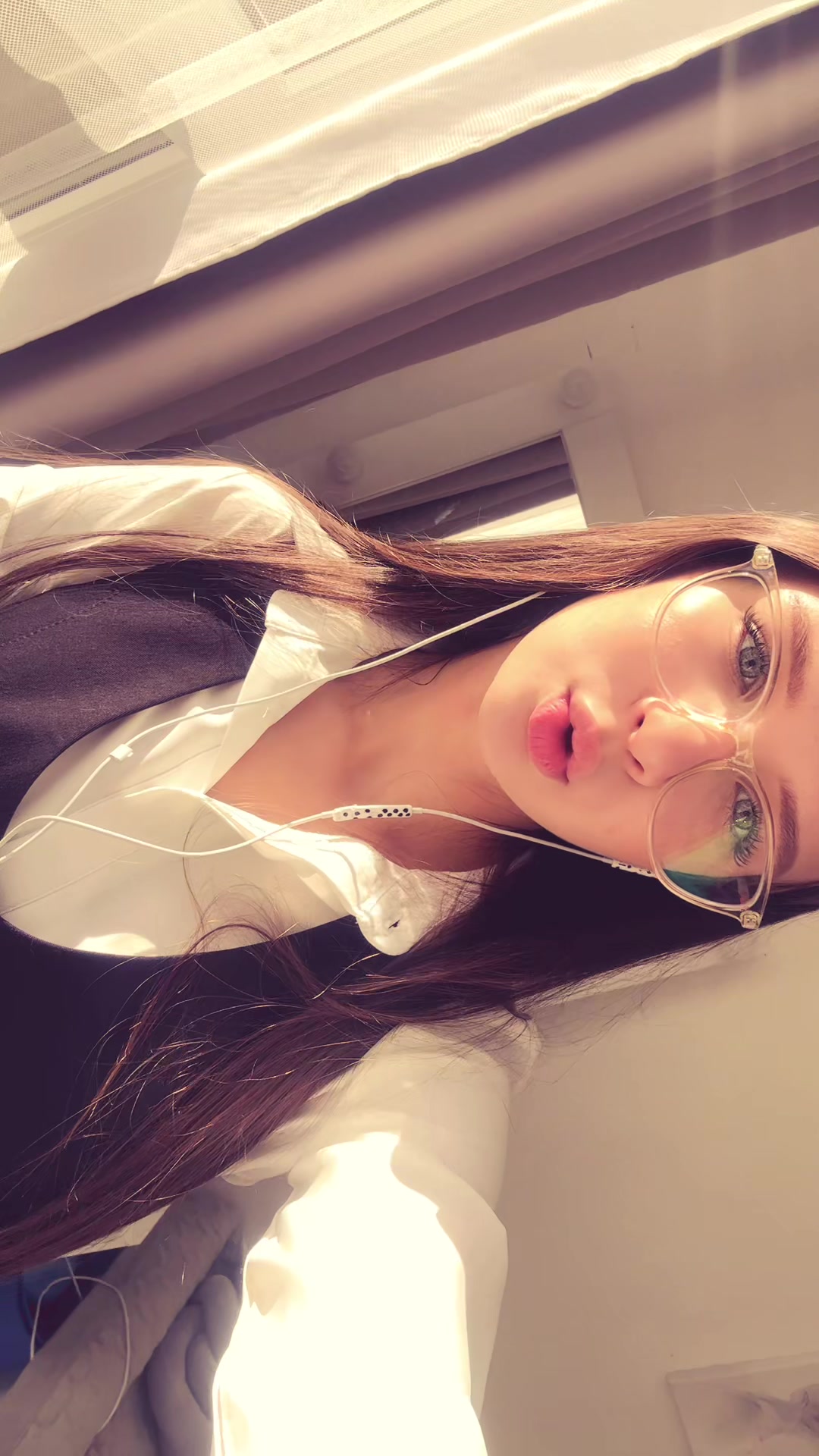 @еваброун🤟🏻