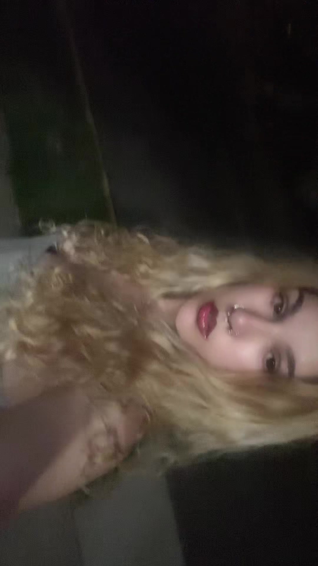 @ella🦋